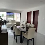 Apt 2