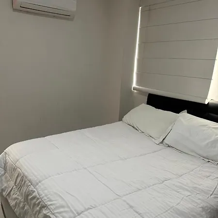 Apt 2